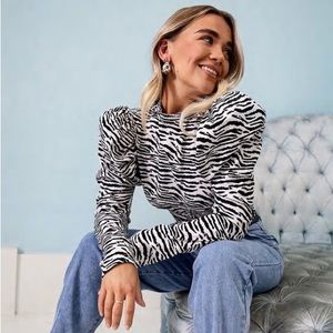 Original tags! Nasty Gal blouse for women. Completely new never worn!